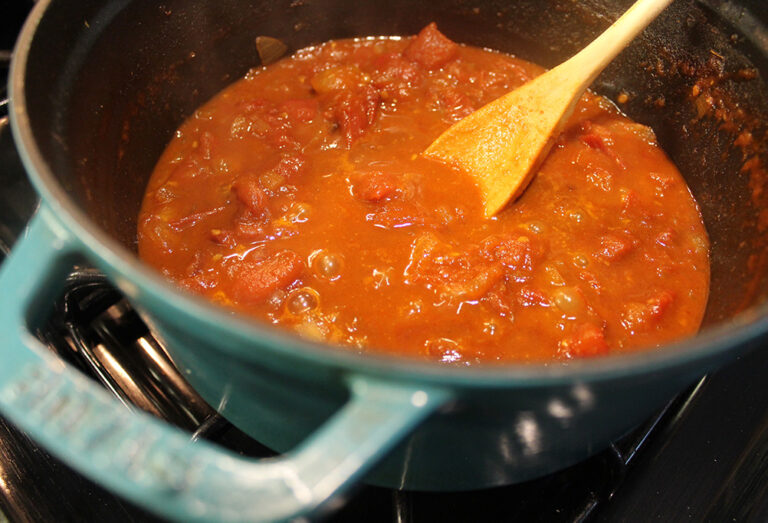 Smoky Chipotle Tomato Jam - Cook with Kerry