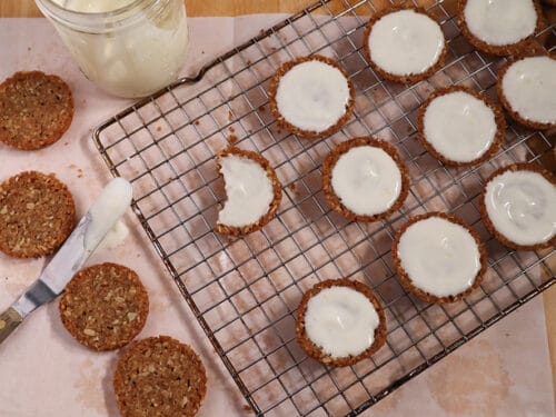 Graham Cracker Crust or Cookie Crumb Crust - Scotch & Scones