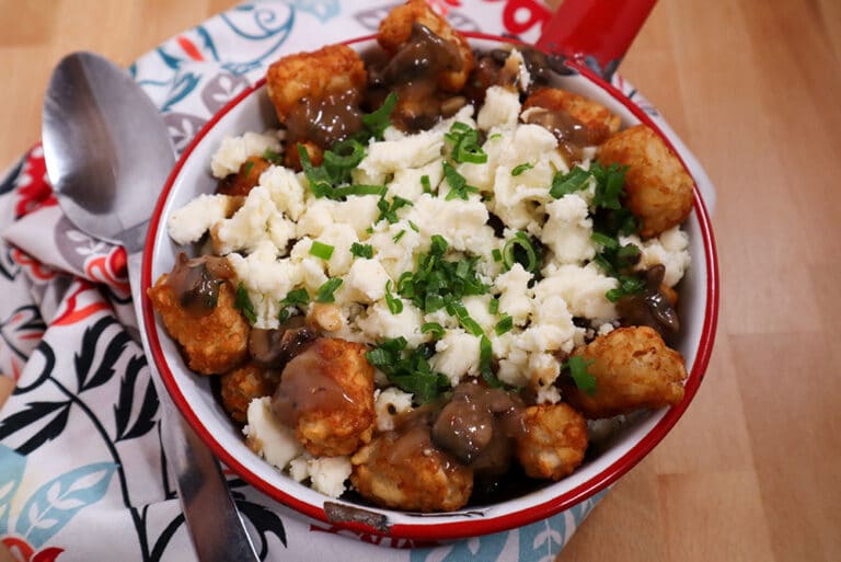 Tater Tot Poutine With Mushroom Gravy Cook With Kerry