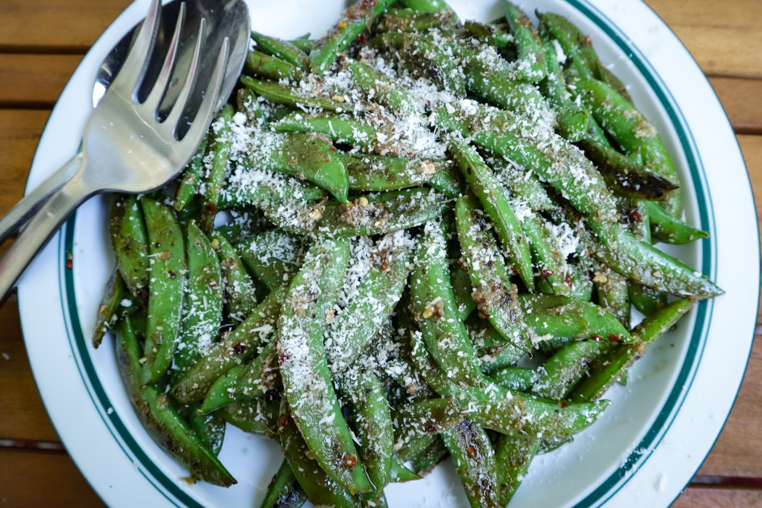 grilled corn and sugar snap pea salad